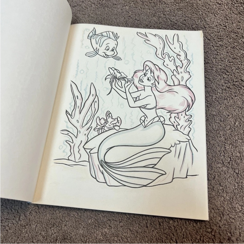 The Little Mermaid Paint with Water Book Vintage 90s book last one - Picture 3 of 5